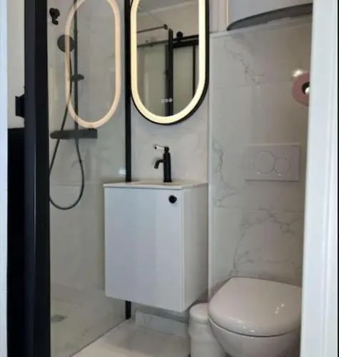 La Cale A La Apartment